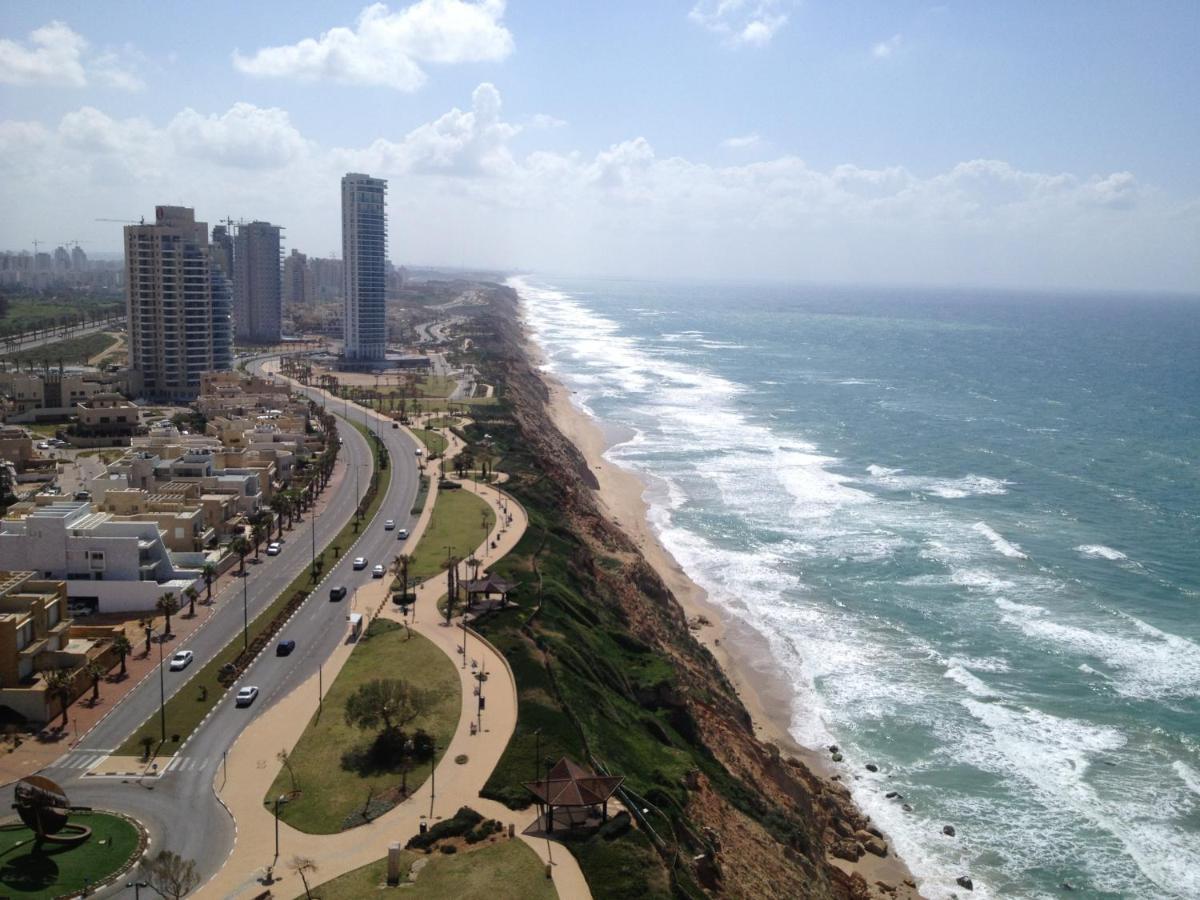 Netanya Seaview Aparthotel Екстериор снимка