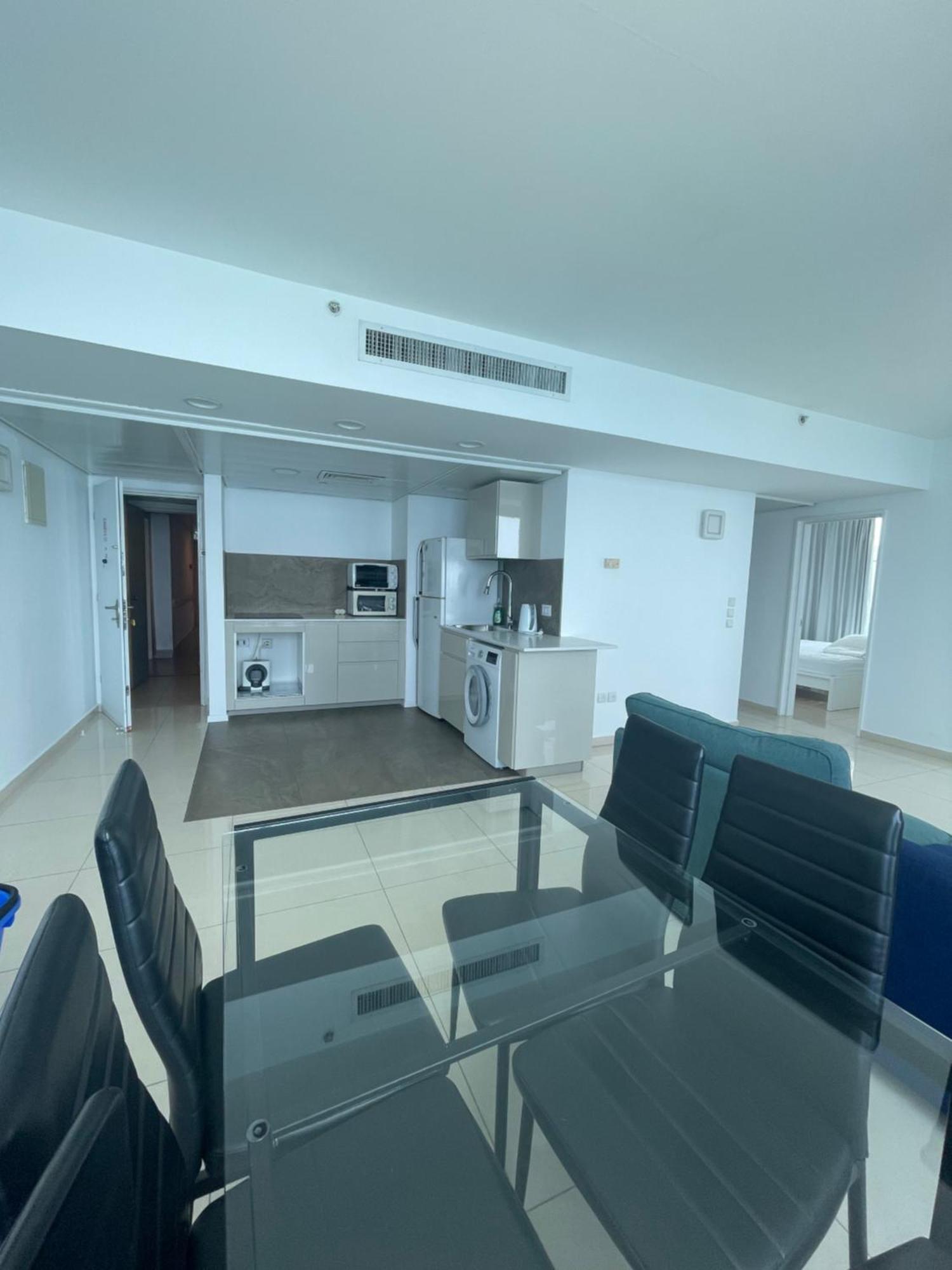 Netanya Seaview Aparthotel Екстериор снимка