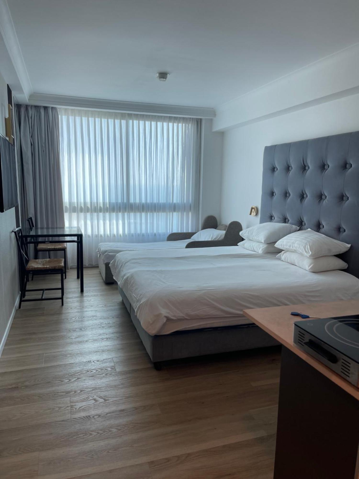 Netanya Seaview Aparthotel Екстериор снимка
