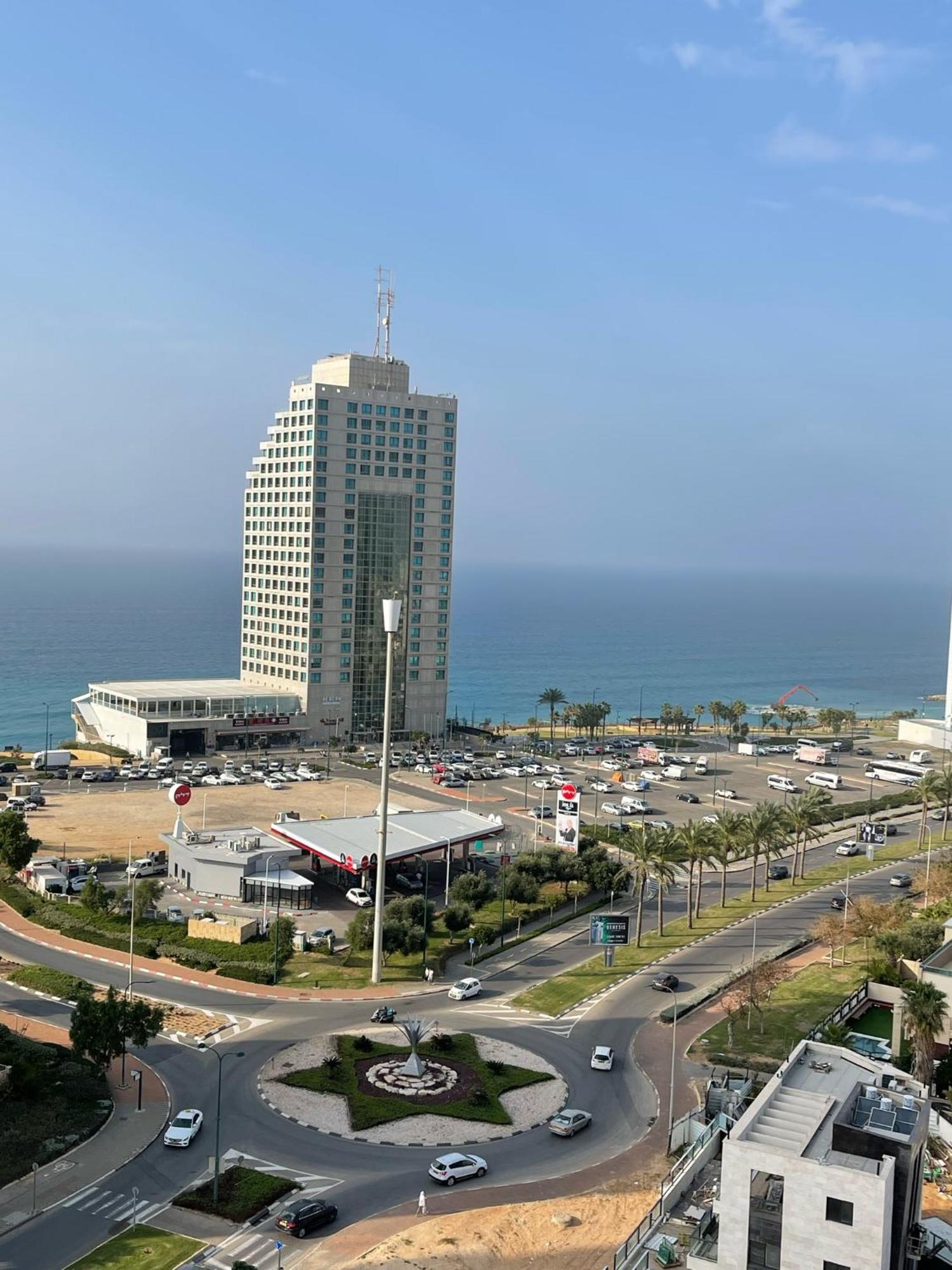 Netanya Seaview Aparthotel Екстериор снимка