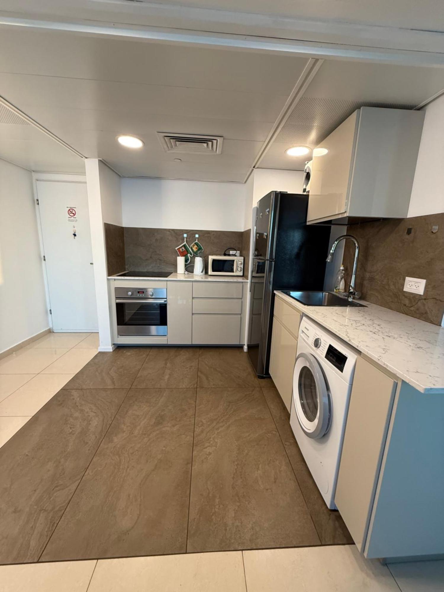 Netanya Seaview Aparthotel Екстериор снимка