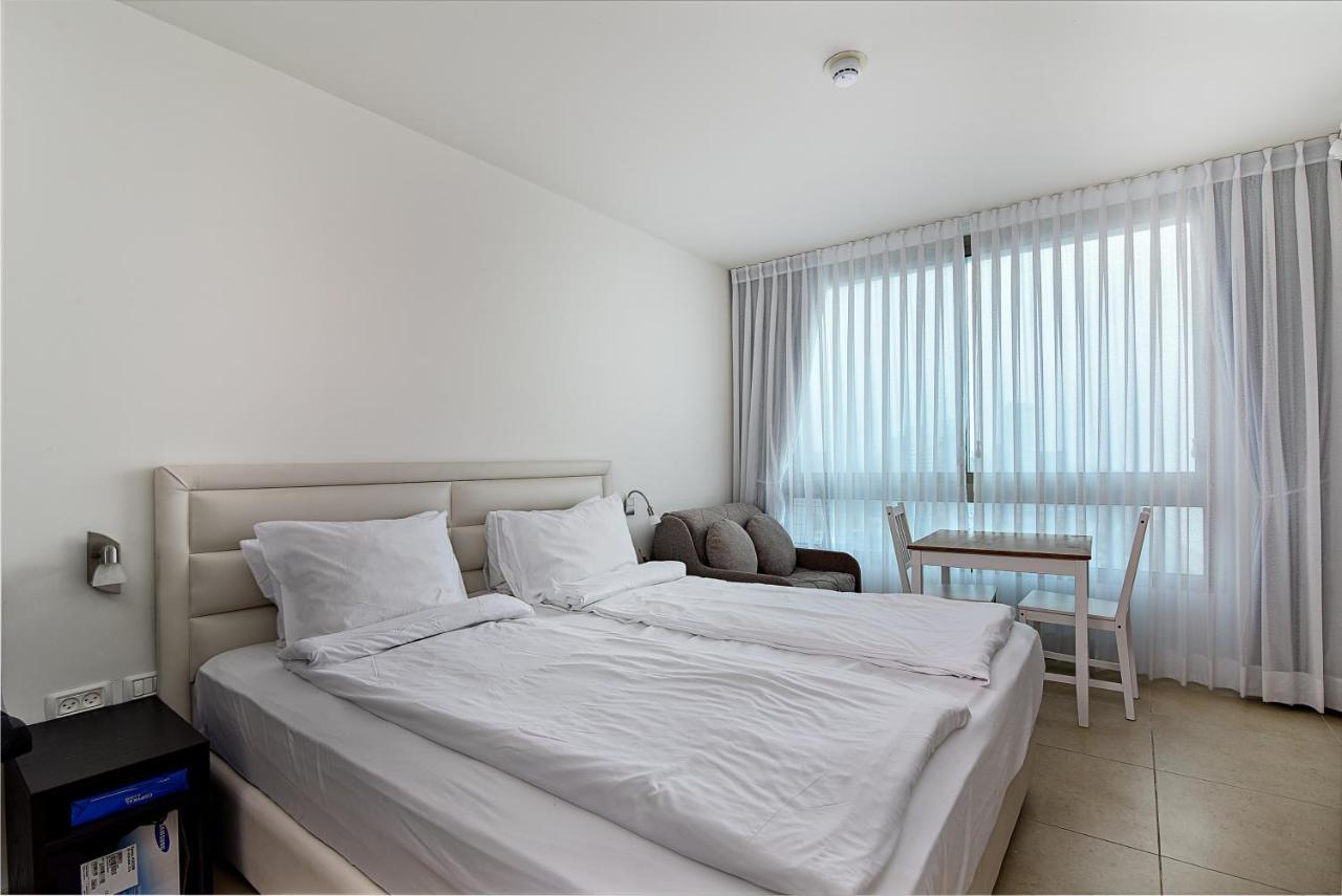 Netanya Seaview Aparthotel Екстериор снимка