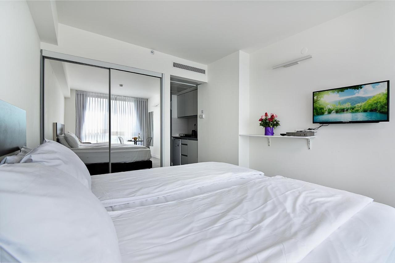 Netanya Seaview Aparthotel Екстериор снимка